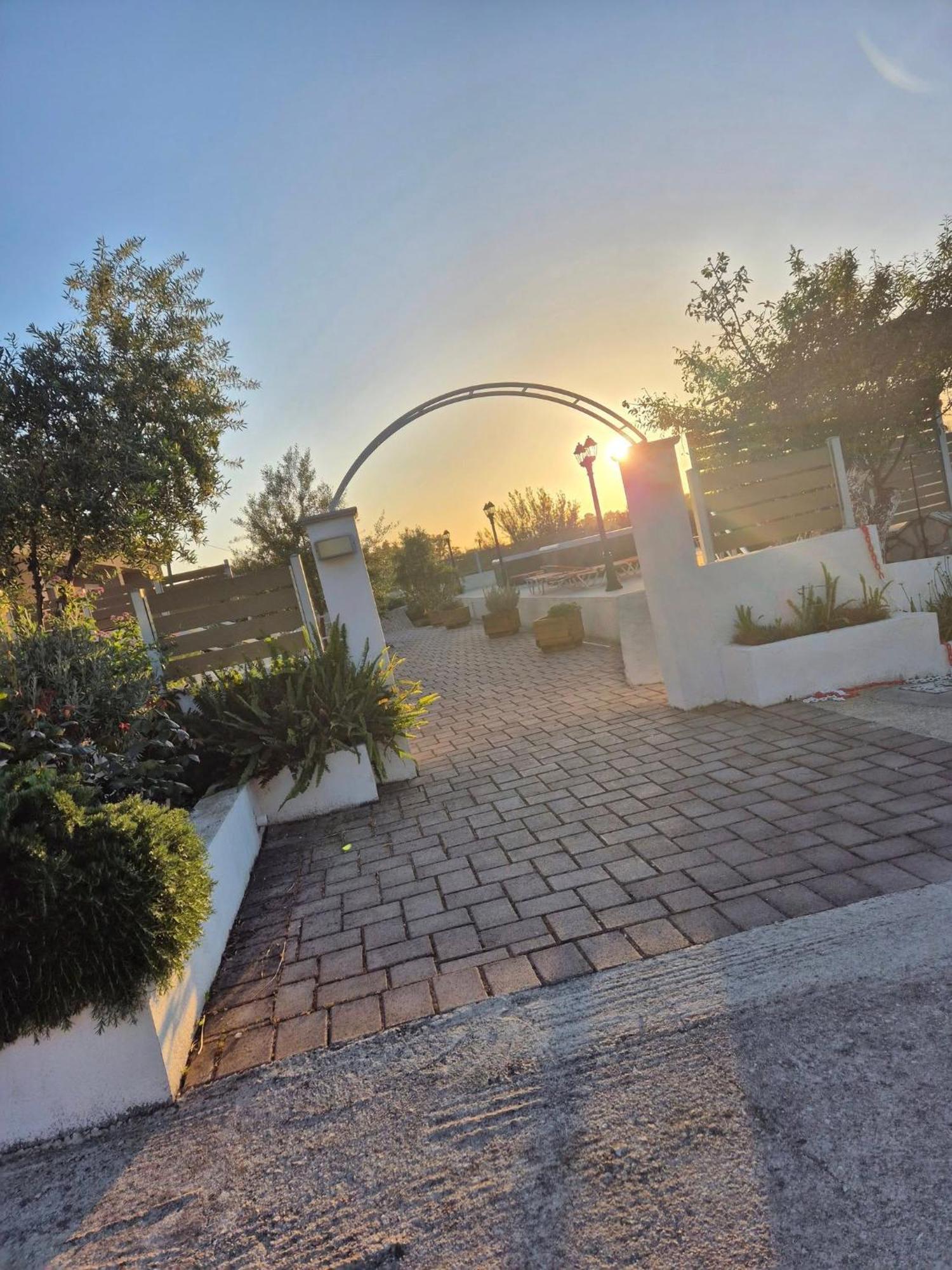 Tzogias Apartments Pan Lassi  Exterior photo